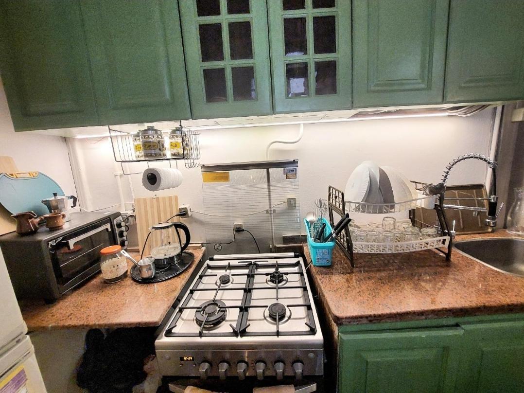 Arab Hostel, Welcoming All Solo And Groups Travellers But, Unmarried Couples Not Allowed Alessandria Esterno foto